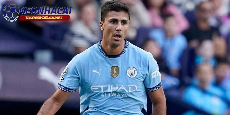 Rodri là mục tiêu được nhắm đến bởi Real Madrid
